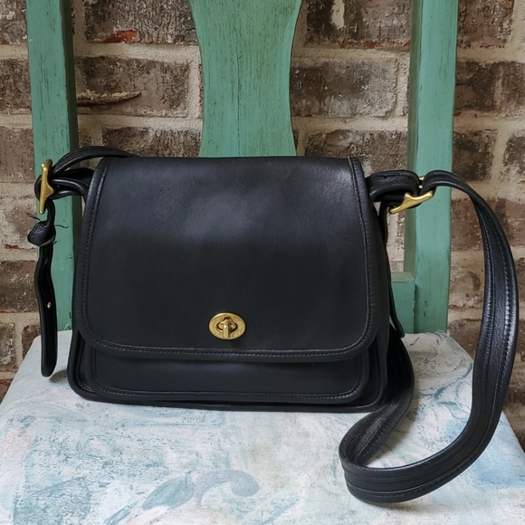 coach rambler black